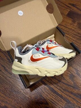 Nike Kids Air Max 270 Cactus Trails Sneaker - Cream, Orange & Red Travis Scott